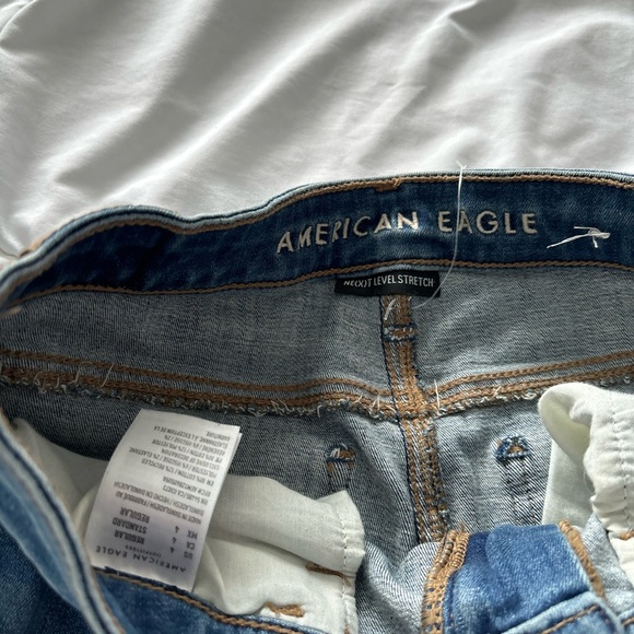 American eagle size 4 jeans - Picture 4 of 5